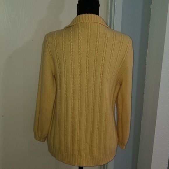 Vintage yellow cardigan crochet no tag - Picture 4 of 12